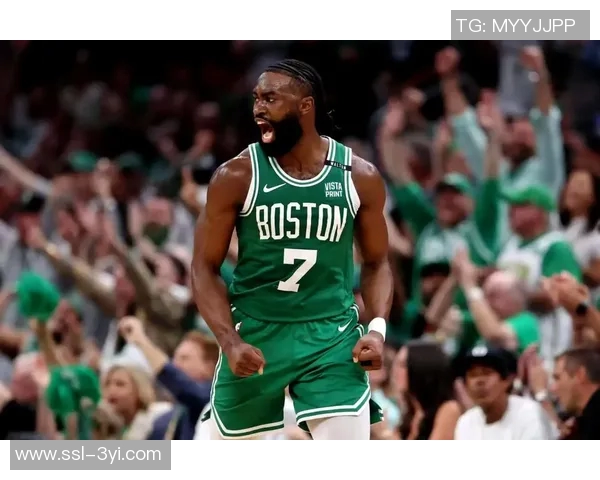 杰伦布朗强调篮板保护重要性并展望球队潜力提升空间 杰伦布朗强调篮板保护重要性并展望球队潜力提升空间