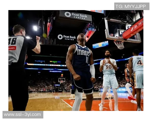 独行侠后卫布兰登威廉姆斯因持大麻在机场被捕面临法律诉讼 独行侠后卫布兰登威廉姆斯因持大麻在机场被捕面临法律诉讼