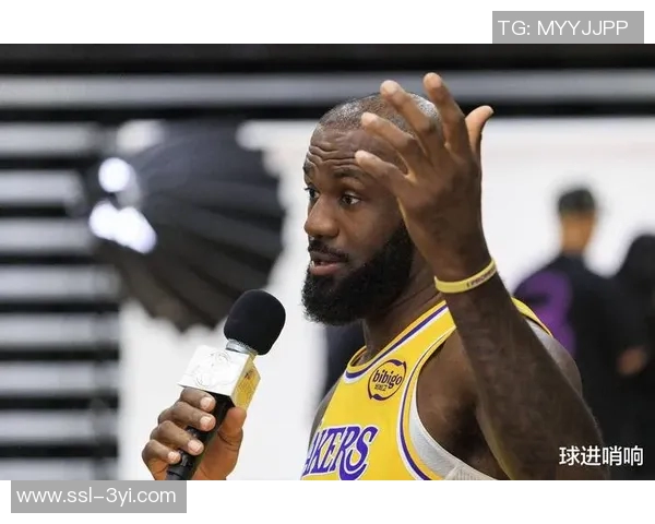 詹姆斯团队分析去年季前备战过度消耗导致其12月状态下滑 詹姆斯团队分析去年季前备战过度消耗导致其12月状态下滑