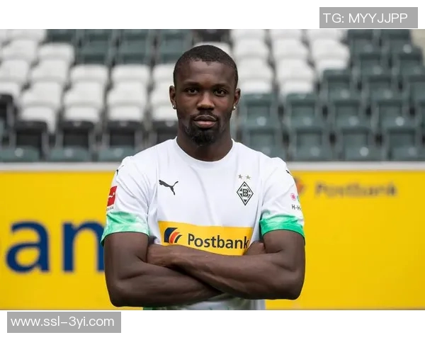 克尼佩尔反思年轻球员沟通不足未来需加强场上配合避免失误 克尼佩尔反思年轻球员沟通不足未来需加强场上配合避免失误