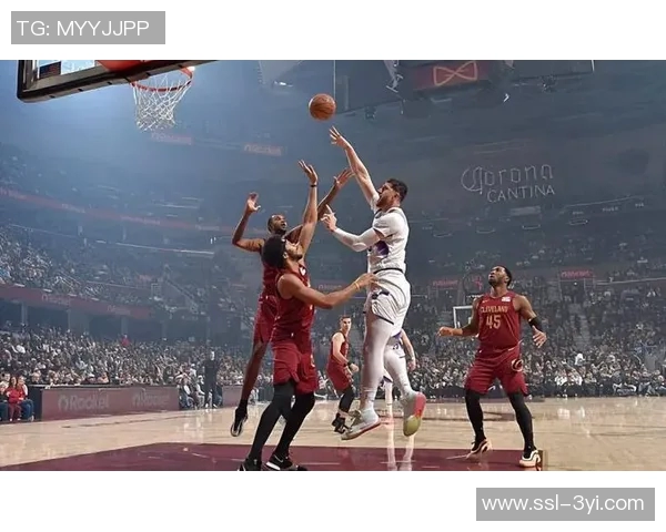 米勒半场表现抢眼高效内线贡献11分9篮板助球队争胜